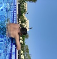 Relaxation Therapy - Acompañantes masculino in Dubai