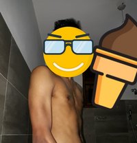 Relaxing Massage - Male escort in Colombo