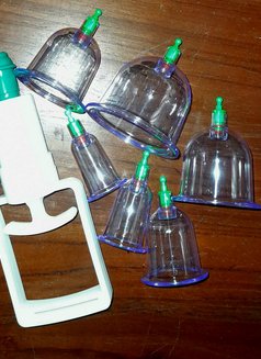 Relaxing Massage - Male escort in Colombo Photo 2 of 6