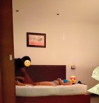 Relaxing Massage - Male escort in Colombo