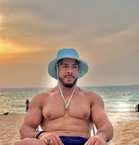Best Relaxing with Ali - Male escort in Dubai