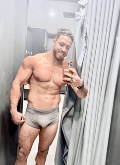 Relaxing with Sam in Dubai - Male escort in Dubai Photo 8 of 12
