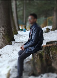 RelaxwithYash - Male escort in Mumbai Photo 2 of 2