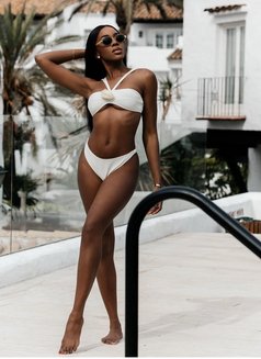 Remmie - escort in Phuket Photo 7 of 7