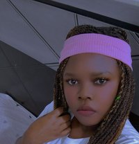 Remmy - escort in Tabuk