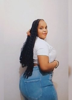 Remmy - escort in Pune Photo 13 of 22