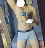 Remo 565 - Male escort in Colombo Photo 1 of 2