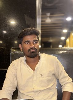 Remo - Male escort in Hyderabad Photo 1 of 2