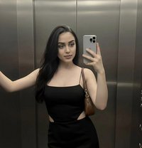 Ren Qiren - escort in Jakarta