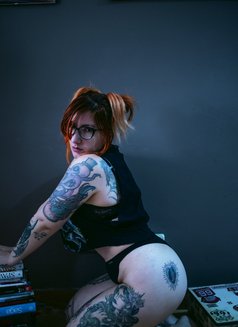 Rena Von Caustic - escort in Madrid Photo 22 of 23