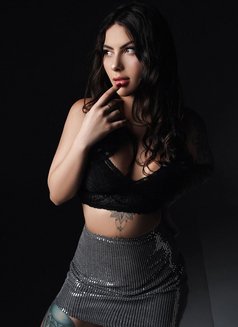 Renata - escort in Barcelona Photo 1 of 7