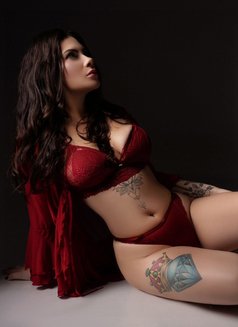 Renata - escort in Barcelona Photo 4 of 7