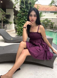 Renata - escort in Bali Photo 5 of 5