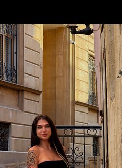 Renata Russian - Acompañantes transexual in Beirut Photo 4 of 4