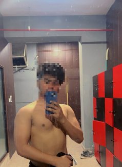 Rengoku - Acompañantes masculino in Udaipur Photo 2 of 2