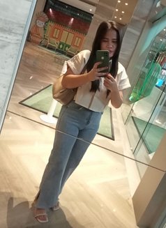 Renita - escort in Jakarta Photo 1 of 3