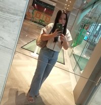 ใใใซใกใฏ - escort in Jakarta