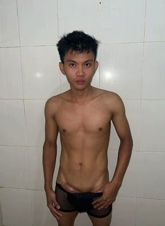 Redy have fun.with me and my friend - Male escort in Bali Photo 3 of 10