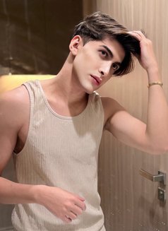 Reno xxl - Transsexual escort in Dubai Photo 5 of 8