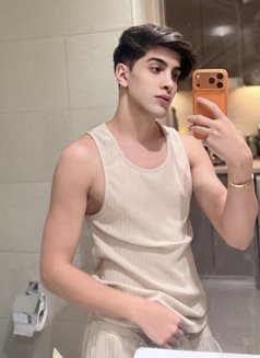 Reno xxl - Transsexual escort in Dubai Photo 7 of 8