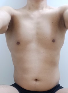 Rent man - Acompañantes masculino in Tokyo Photo 1 of 3