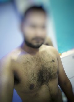 Noah - Male escort in New Delhi Photo 6 of 9