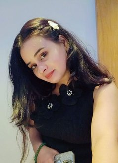 Renu Independent Girl Available in Delhi - puta in New Delhi Photo 4 of 6