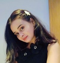 Renu Independent Girl Available in Delhi - puta in New Delhi Photo 4 of 6