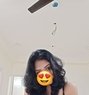 Renu - escort in Noida Photo 1 of 5