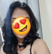 Renu - escort in Noida