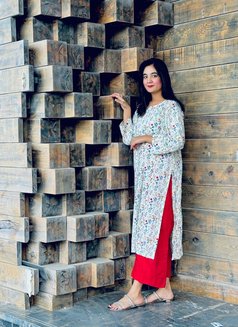 Renu Sharma - escort in Candolim, Goa Photo 4 of 4