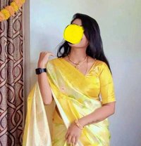 Renu Singh - escort in New Delhi Photo 1 of 2