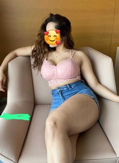 Renu Singh - escort in New Delhi Photo 5 of 10