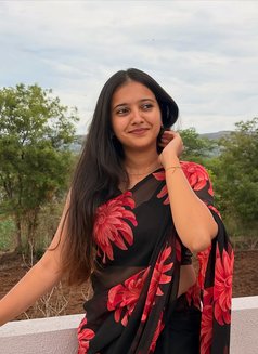 Renuka Best Vip Genuine Person in Chenna - escort in Chennai Photo 1 of 3