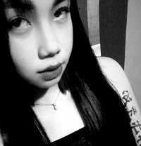Renz - Transsexual escort in Makati City