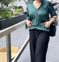 Best Cam service - escort in Colombo