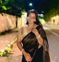 Bhabhi cam - escort in Mumbai