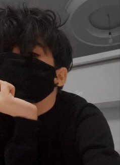 Resh - Male escort in Doha Photo 1 of 2