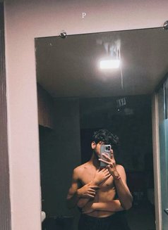 Reshan (Only Ladies) - Male escort in Colombo Photo 7 of 7