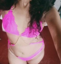 Reshani Nimaya - escort in Colombo