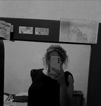 Reshma - puta in Vadodara