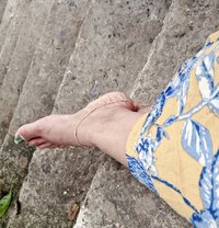 Reshma Nair - puta in Kochi