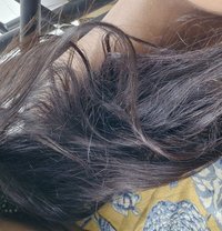 Reshma Nair - puta in Kochi