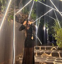 Reshma - puta in Kathmandu