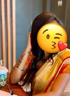Reshma Tamil Girl Real Meet & Cam - puta in Chennai Photo 6 of 15