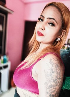 Reshmi - escort in Kolkata Photo 20 of 22