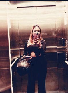 Reshmi (incall & Outcall Service) - puta in Kolkata Photo 20 of 20