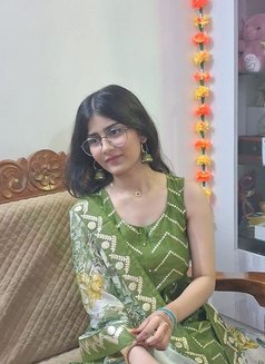 Resma Patel - puta in Bangalore Photo 2 of 6