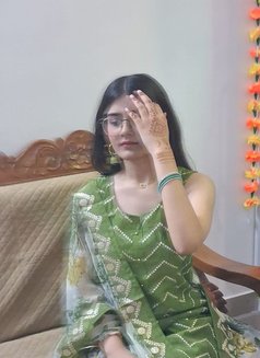 Resma Patel - puta in Bangalore Photo 3 of 6
