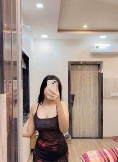 Reta - companion in Erbil Photo 4 of 7